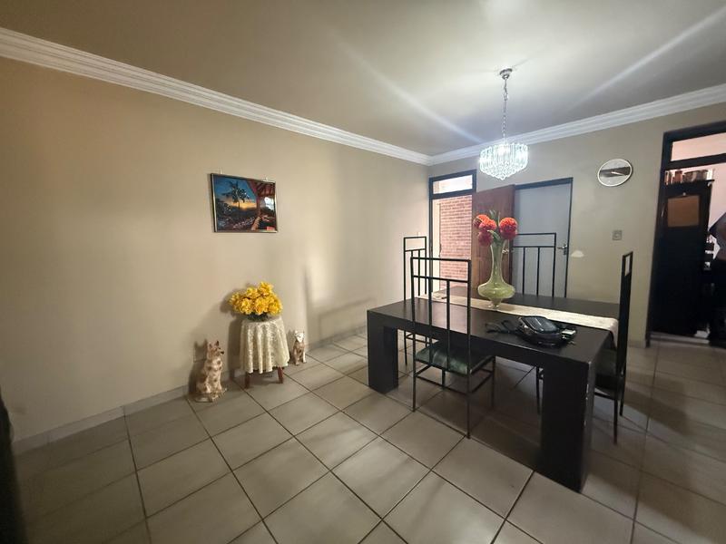 2 Bedroom Property for Sale in Vanderbijlpark Cw 6 Gauteng