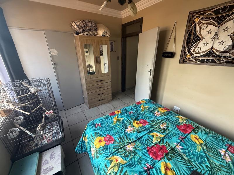 2 Bedroom Property for Sale in Vanderbijlpark Cw 6 Gauteng