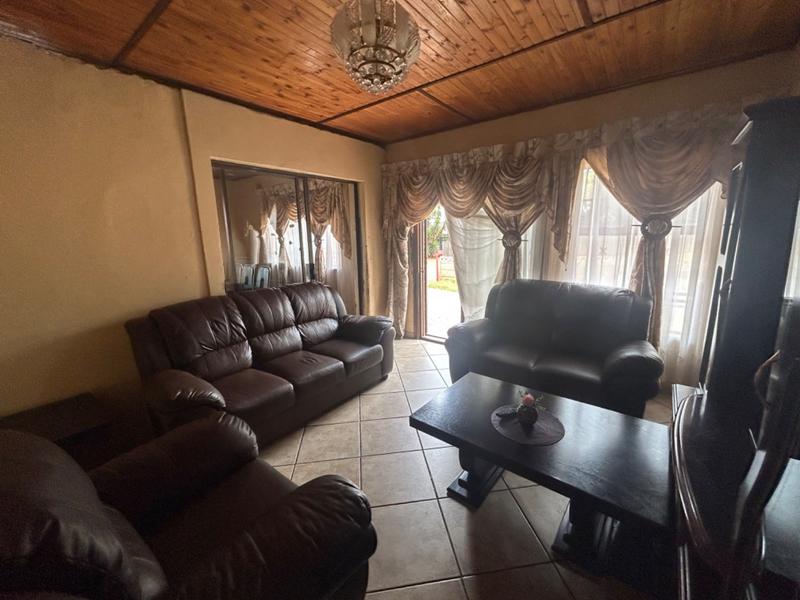 3 Bedroom Property for Sale in Vanderbijlpark Cw 6 Gauteng