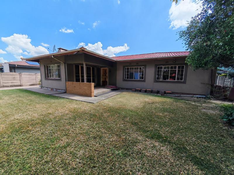 3 Bedroom Property for Sale in Vanderbijlpark SE 1 Gauteng