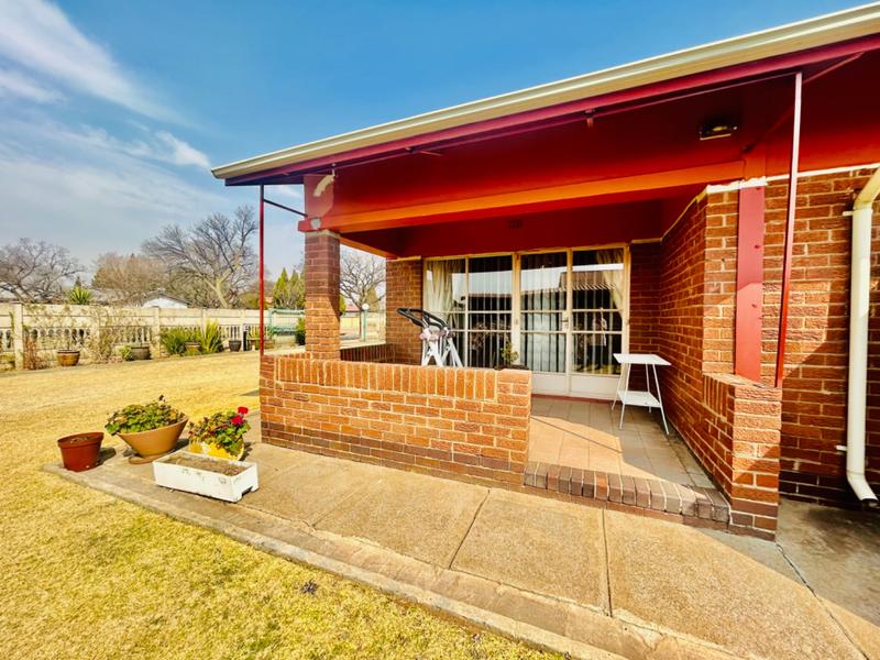 3 Bedroom Property for Sale in Vanderbijlpark SW 1 Gauteng