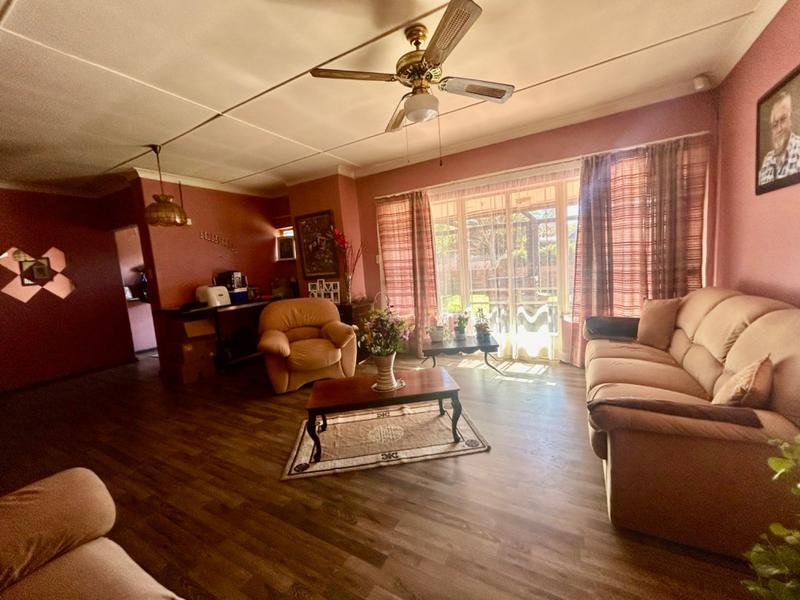 3 Bedroom Property for Sale in Vanderbijlpark SW 1 Gauteng