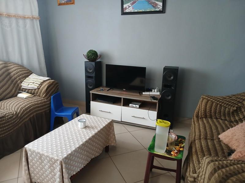 To Let 2 Bedroom Property for Rent in Protea Glen Gauteng
