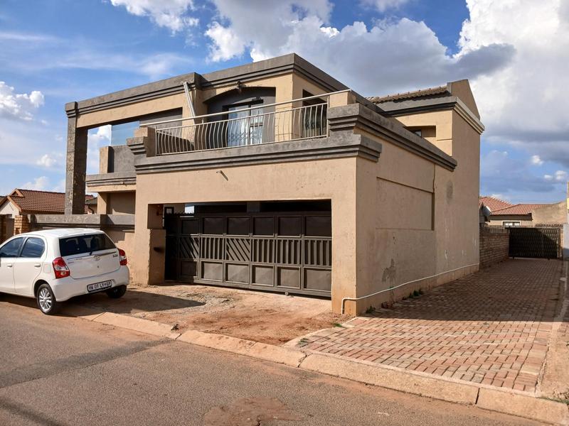 To Let 2 Bedroom Property for Rent in Protea Glen Gauteng