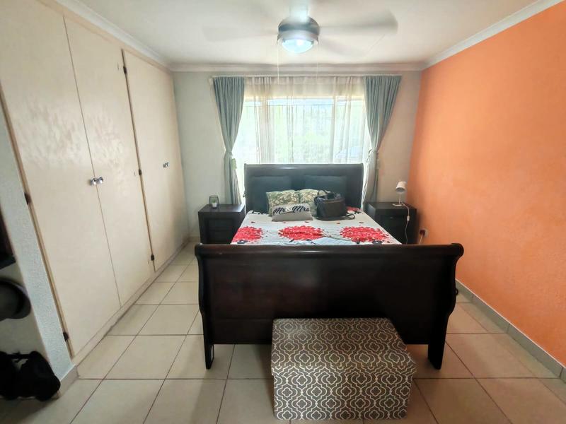 3 Bedroom Property for Sale in Heuweloord Gauteng