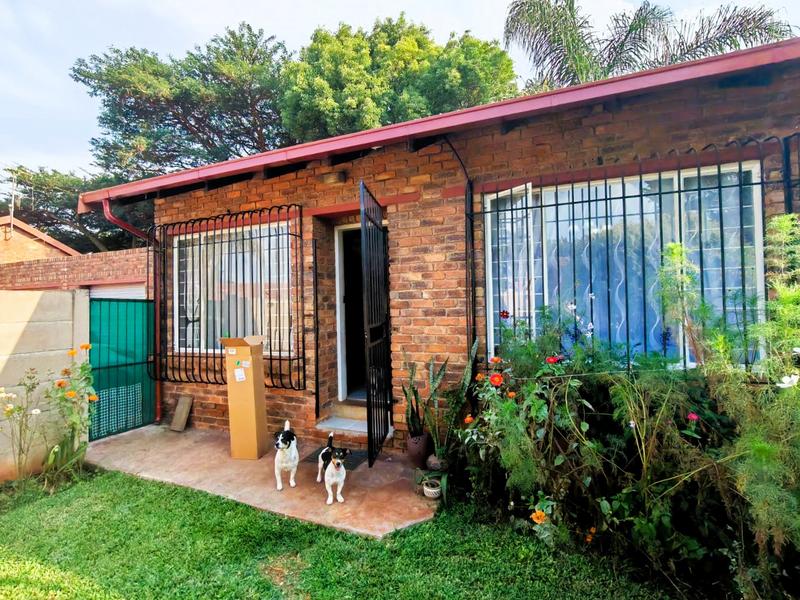 2 Bedroom Property for Sale in Highveld Gauteng