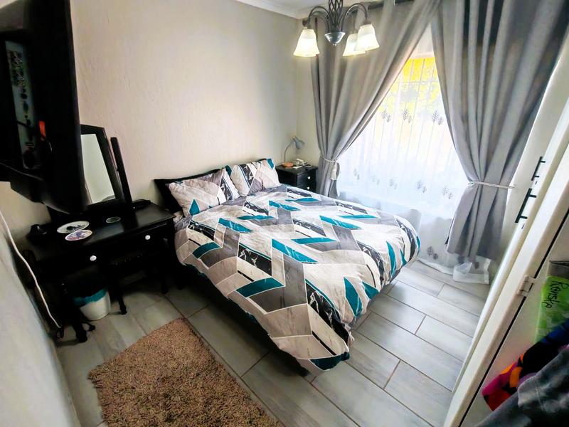 2 Bedroom Property for Sale in Highveld Gauteng