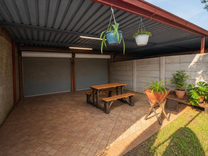 2 Bedroom Property for Sale in Highveld Gauteng