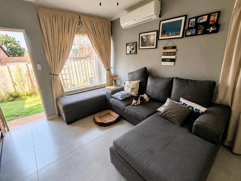 2 Bedroom Property for Sale in Highveld Gauteng