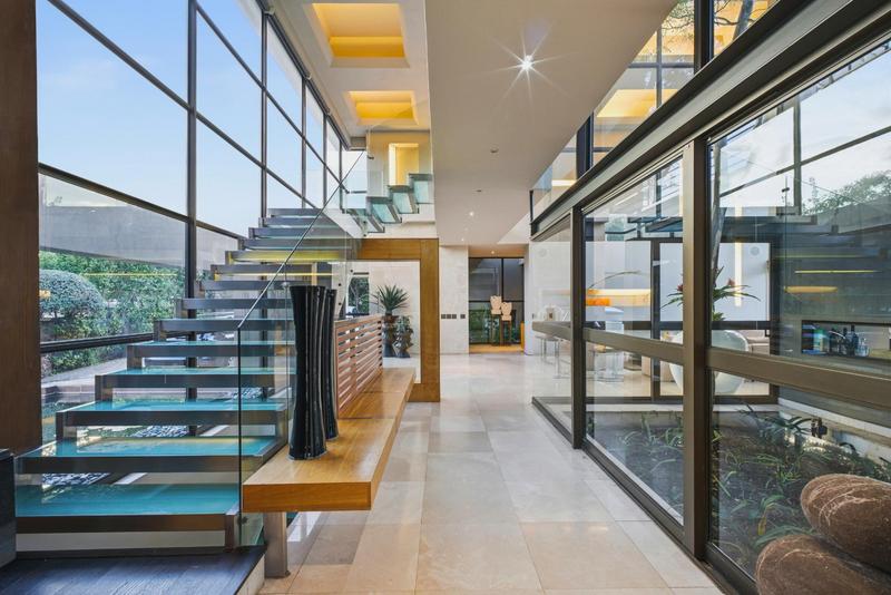 5 Bedroom Property for Sale in Bryanston Gauteng