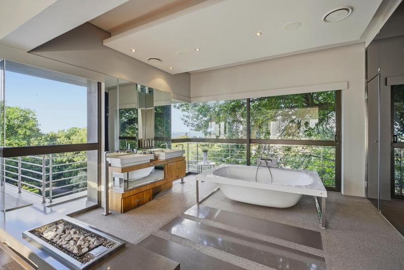 5 Bedroom Property for Sale in Bryanston Gauteng