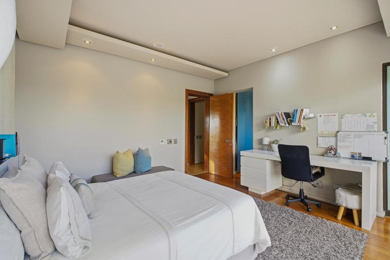 5 Bedroom Property for Sale in Bryanston Gauteng