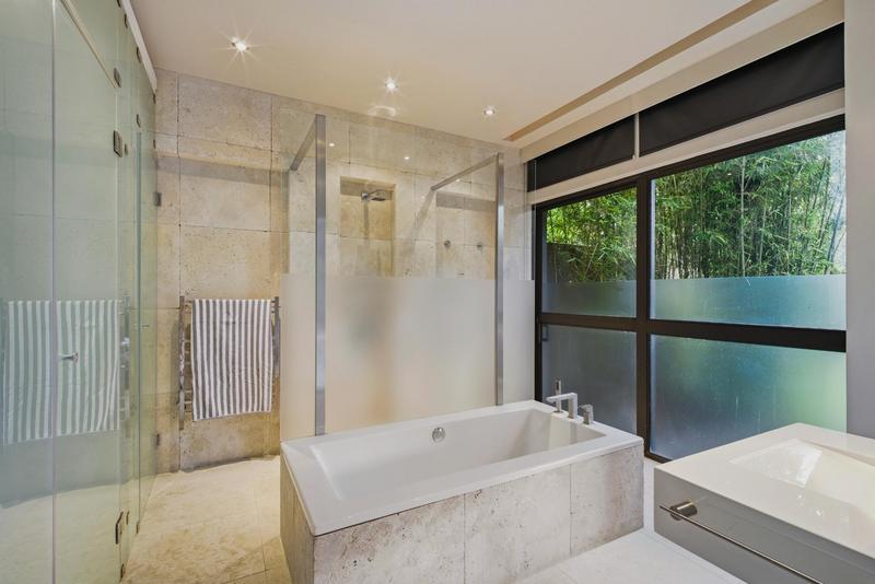 5 Bedroom Property for Sale in Bryanston Gauteng