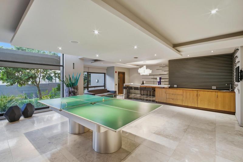 5 Bedroom Property for Sale in Bryanston Gauteng