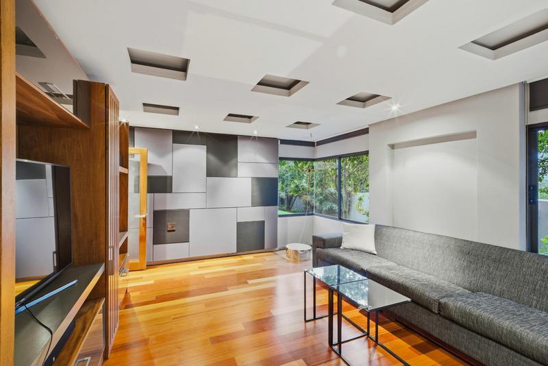 5 Bedroom Property for Sale in Bryanston Gauteng