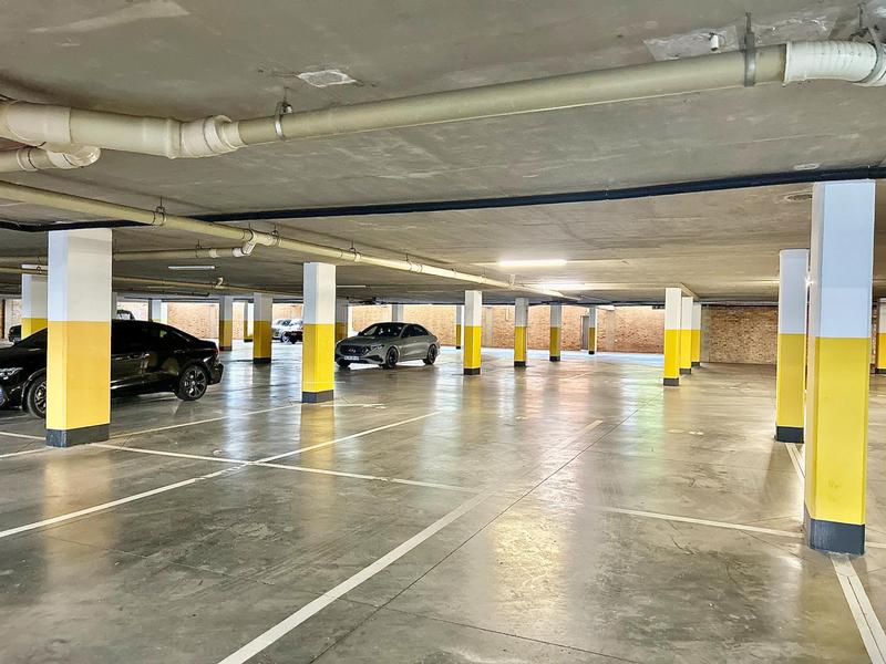 2 Bedroom Property for Sale in Bryanston Gauteng