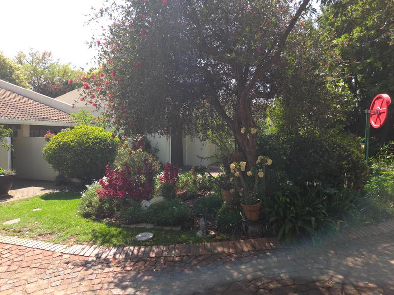 2 Bedroom Property for Sale in Magaliessig Gauteng