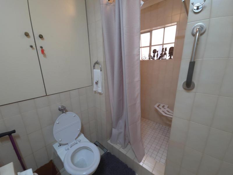 2 Bedroom Property for Sale in Magaliessig Gauteng