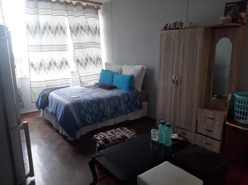 2 Bedroom Property for Sale in Yeoville Gauteng