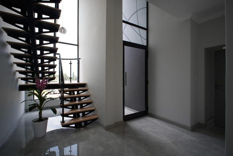 4 Bedroom Property for Sale in Midstream Heights Gauteng