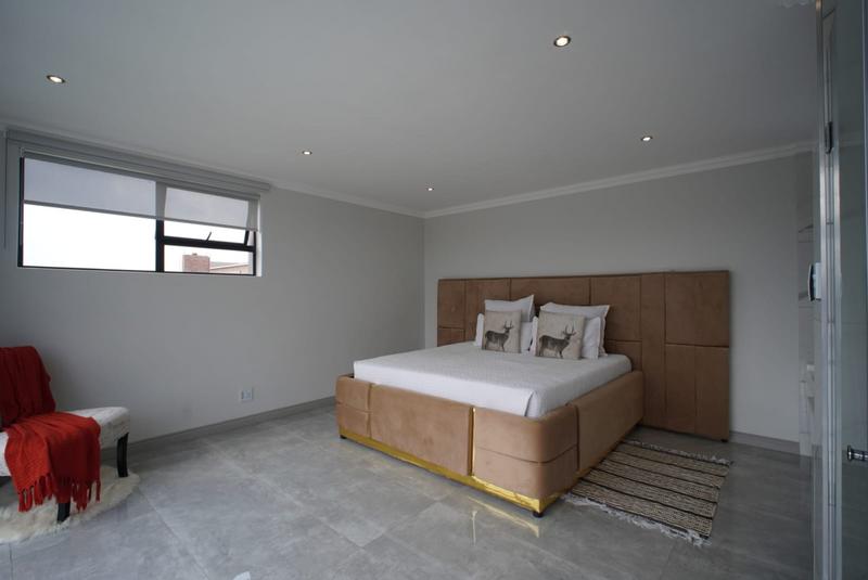 4 Bedroom Property for Sale in Midstream Heights Gauteng