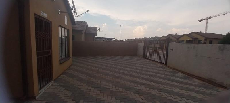 3 Bedroom Property for Sale in Soshanguve VV Gauteng