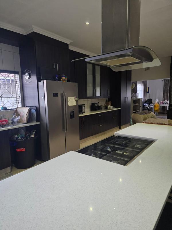 4 Bedroom Property for Sale in Parkdene Gauteng