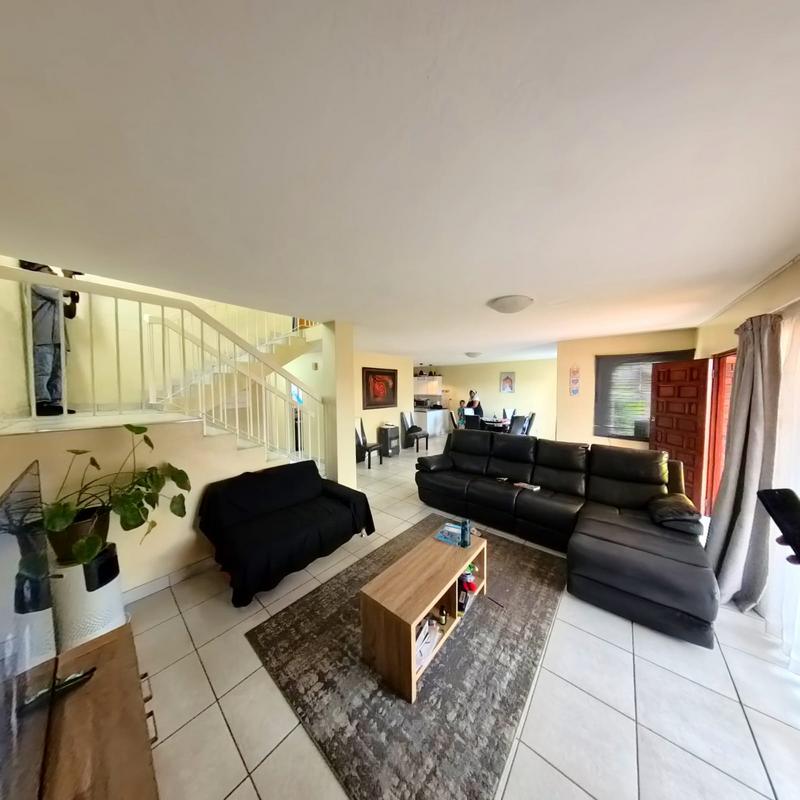 3 Bedroom Property for Sale in Zwartkop Gauteng