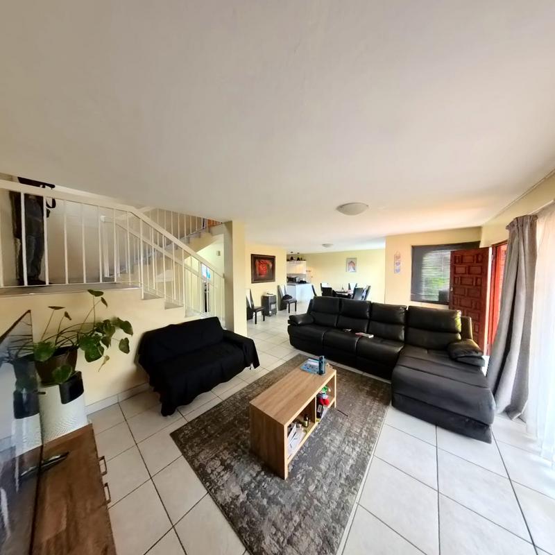 3 Bedroom Property for Sale in Zwartkop Gauteng