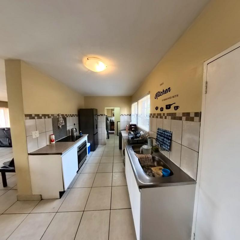 3 Bedroom Property for Sale in Zwartkop Gauteng