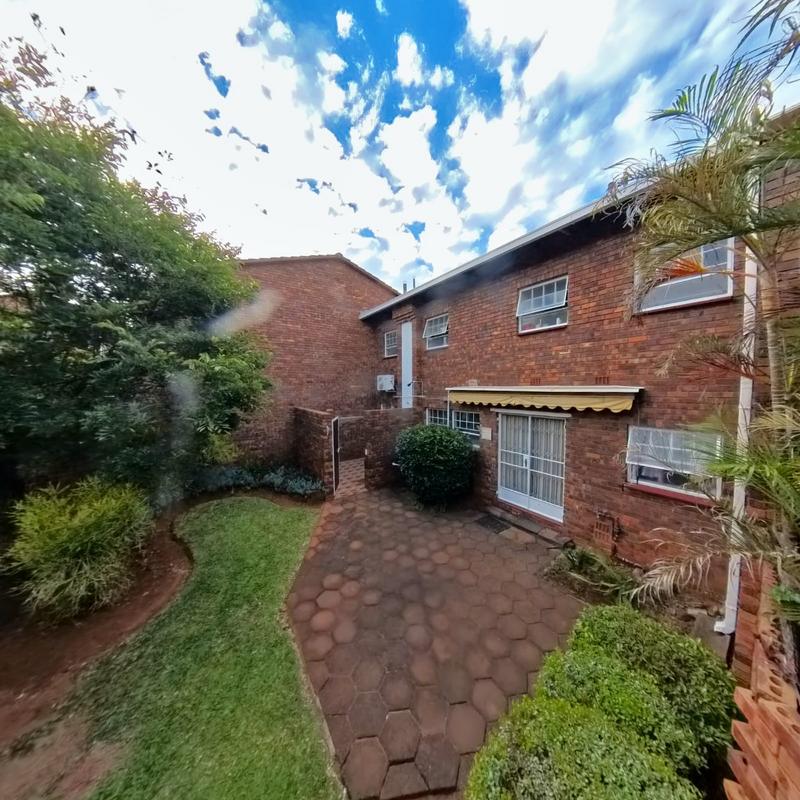 3 Bedroom Property for Sale in Zwartkop Gauteng