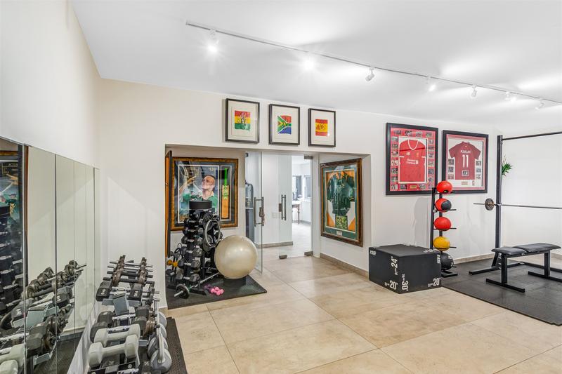 4 Bedroom Property for Sale in Atholl Gauteng