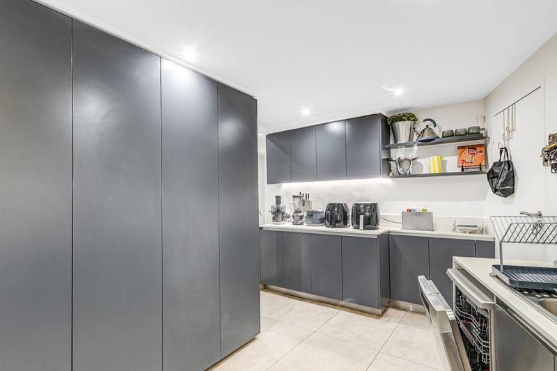 4 Bedroom Property for Sale in Atholl Gauteng