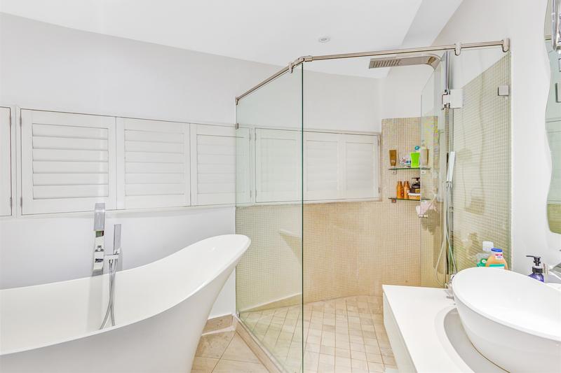 4 Bedroom Property for Sale in Atholl Gauteng