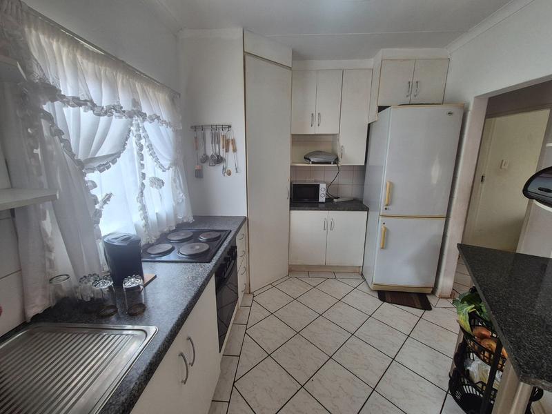 2 Bedroom Property for Sale in Theresa Park Gauteng