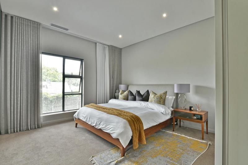 2 Bedroom Property for Sale in Forest Town Gauteng