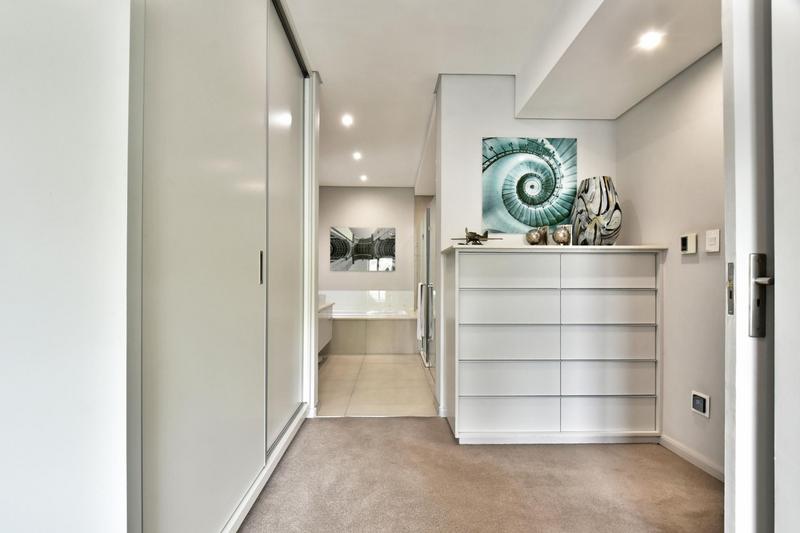 2 Bedroom Property for Sale in Forest Town Gauteng