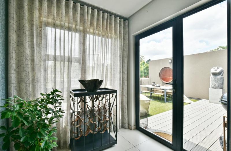 2 Bedroom Property for Sale in Forest Town Gauteng