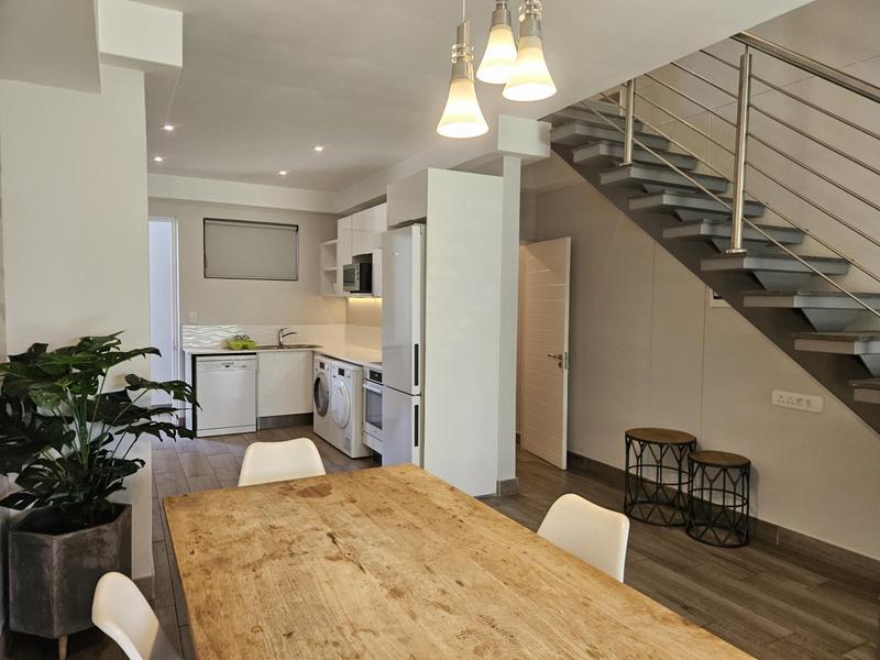 2 Bedroom Property for Sale in Ashlea Gardens Gauteng