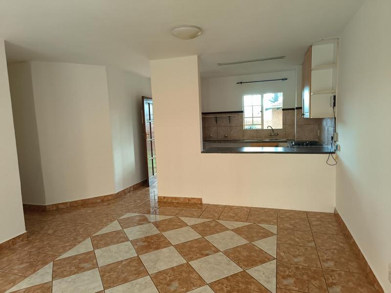 To Let 3 Bedroom Property for Rent in Die Hoewes Gauteng