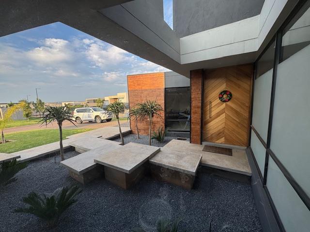 5 Bedroom Property for Sale in Midstream Ridge Gauteng