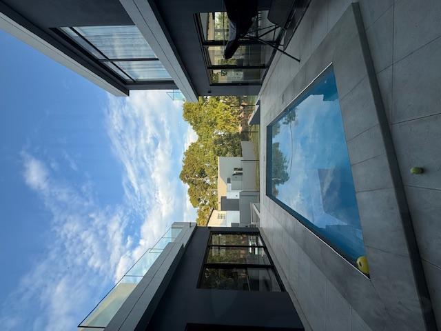 5 Bedroom Property for Sale in Midstream Ridge Gauteng