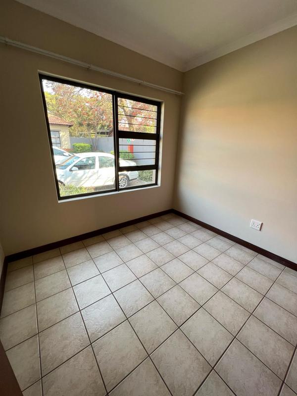 3 Bedroom Property for Sale in Sinoville Gauteng