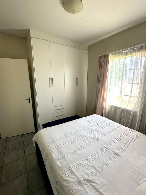 2 Bedroom Property for Sale in Fleurhof Gauteng
