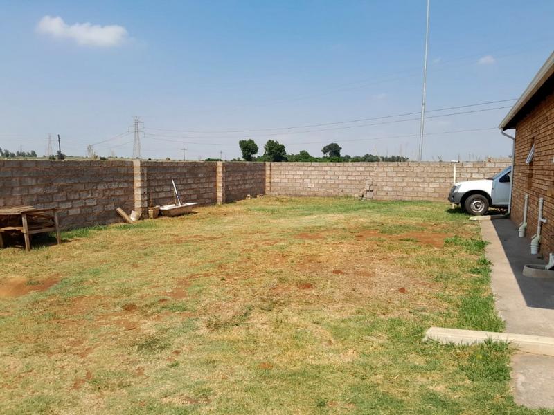 3 Bedroom Property for Sale in Lufhereng Gauteng