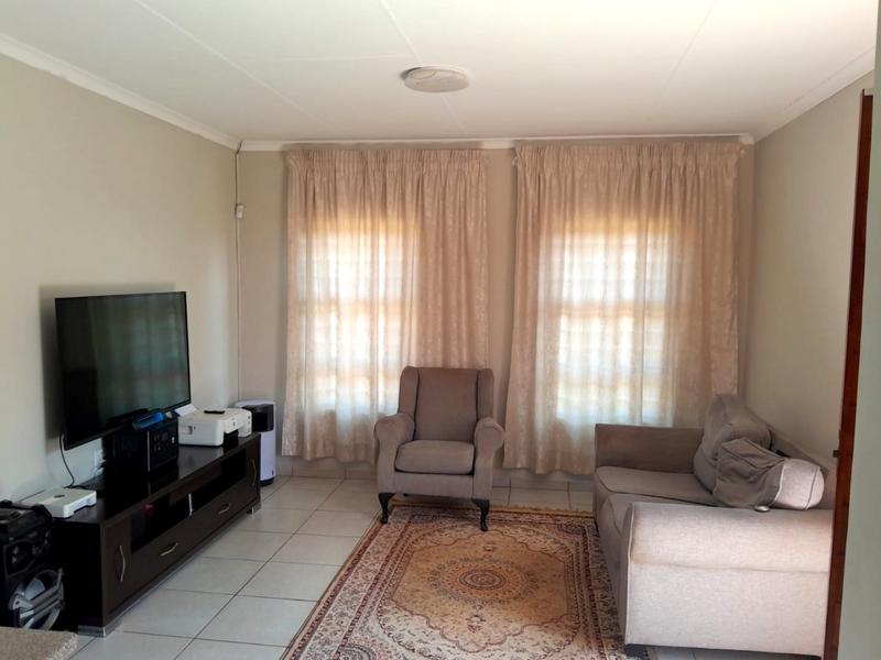 3 Bedroom Property for Sale in Lufhereng Gauteng