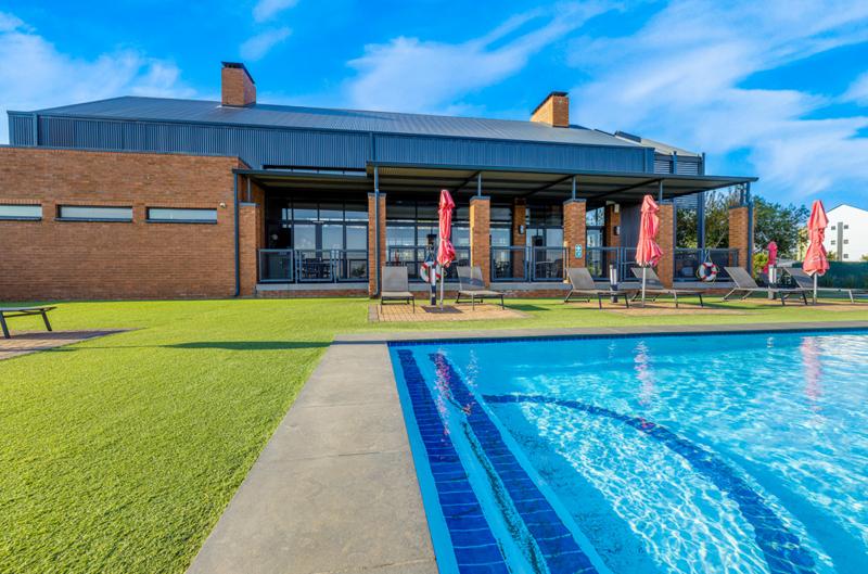 To Let 1 Bedroom Property for Rent in Comet Gauteng