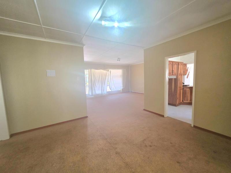 4 Bedroom Property for Sale in Elspark Gauteng