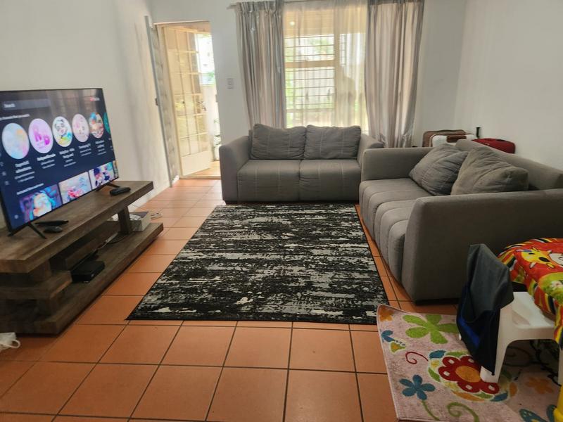 2 Bedroom Property for Sale in Bryanston Gauteng
