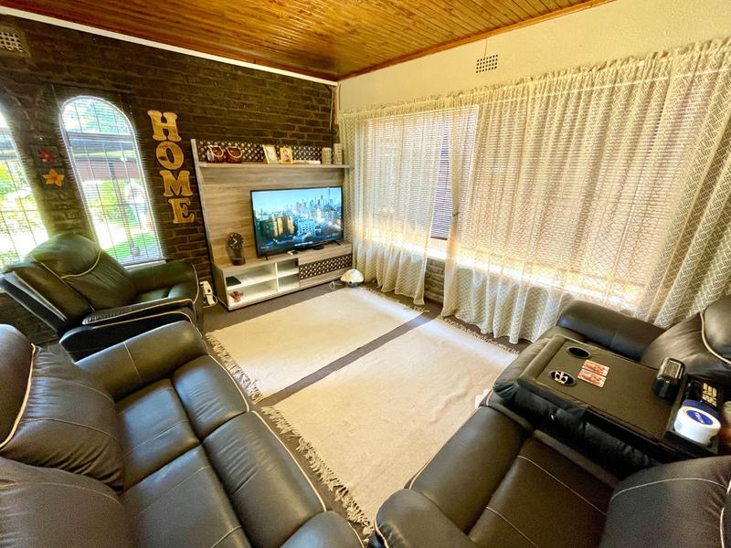 4 Bedroom Property for Sale in Dan Pienaarville Gauteng